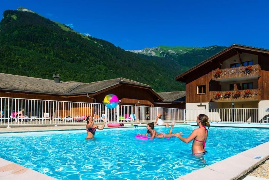 Appartement Rez-De-Chaussee, Cosy T3 4 A 6 Pers Avec Piscines Interieure & Exterieure A Samoens En Haute-Savoie Zewnętrze zdjęcie